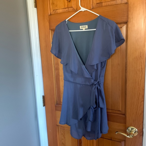 Practically brand new romper! - Picture 1 of 3
